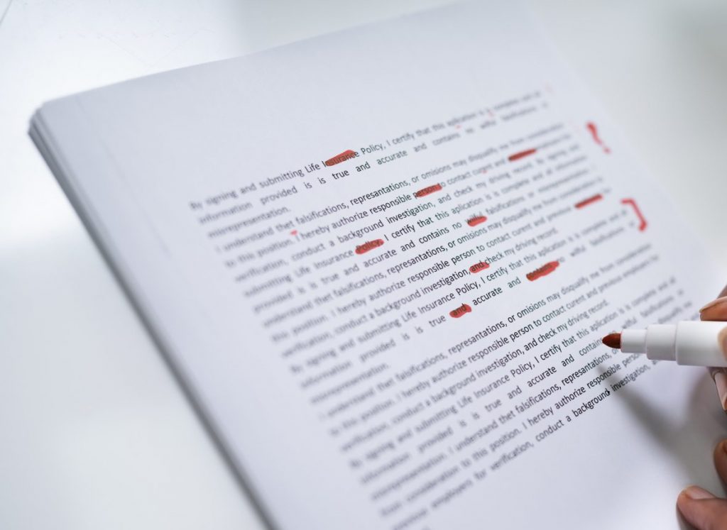 Service de correction et réécriture par un écrivain professionnel